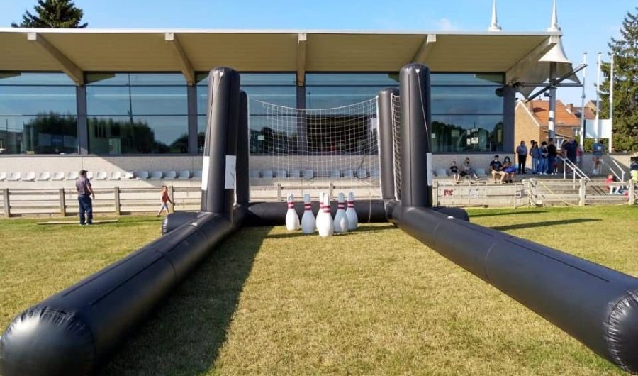 jeu-gonflable-bowling-geant
